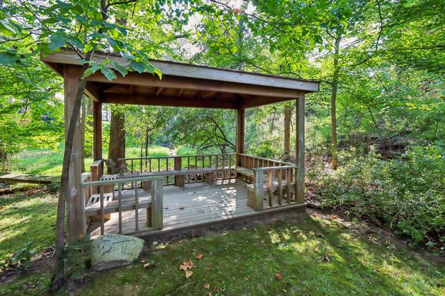 1101 Pleasantville Road, Lancaster, OH 43130