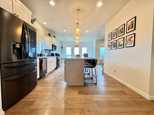 767 2nd Avenue, Horace, ND 58047