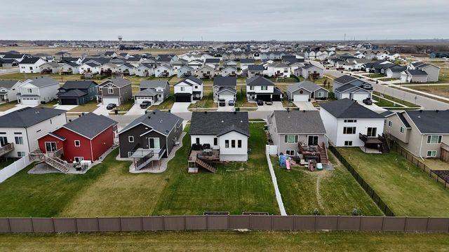 767 2nd Avenue, Horace, ND 58047