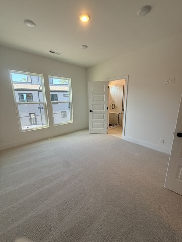511 City Scape, Nashville, TN 37218
