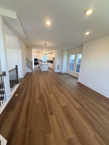 511 City Scape, Nashville, TN 37218