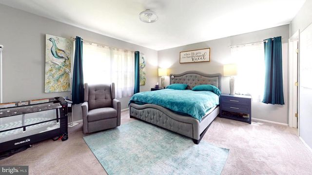 189 CLUB HOUSE DR, Willingboro, NJ 08046
