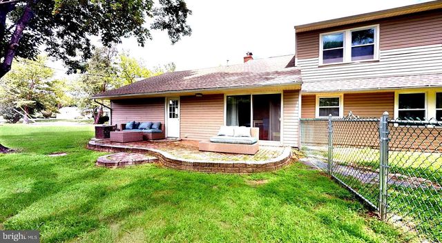 189 CLUB HOUSE DR, Willingboro, NJ 08046