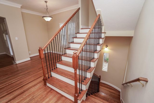 5730 Kansas Street B, Houston, TX 77007
