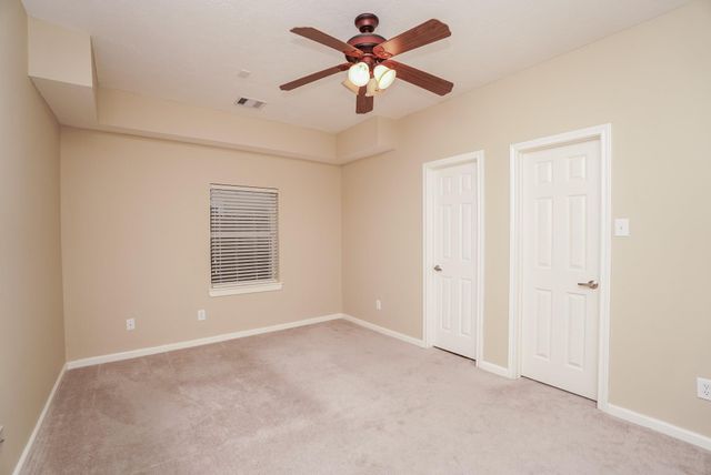 5730 Kansas Street B, Houston, TX 77007