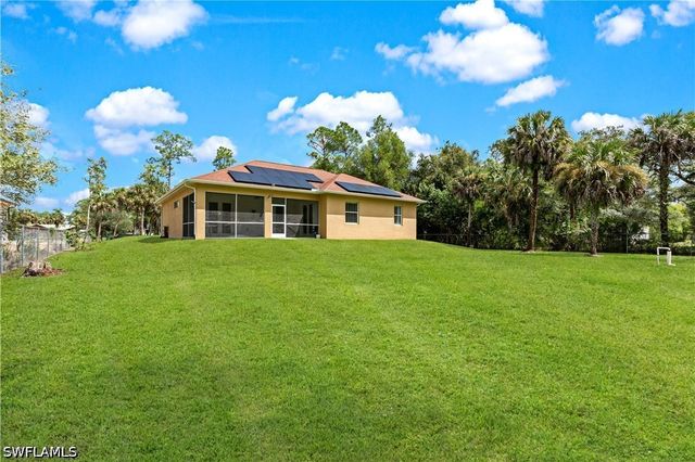 2990 2nd AVE SE, Naples, FL 34117