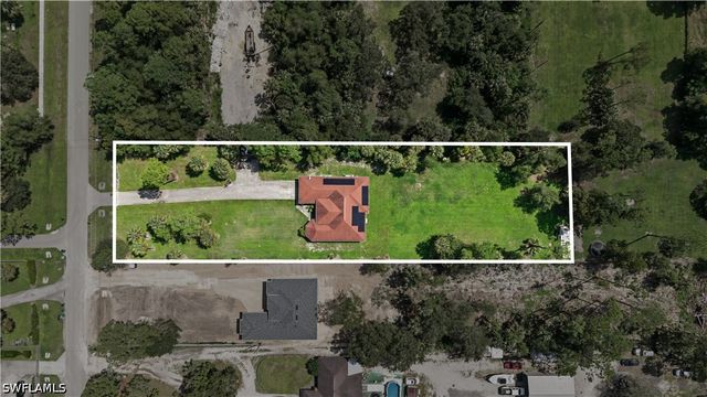 2990 2nd AVE SE, Naples, FL 34117