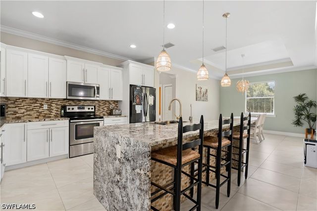 2990 2nd AVE SE, Naples, FL 34117