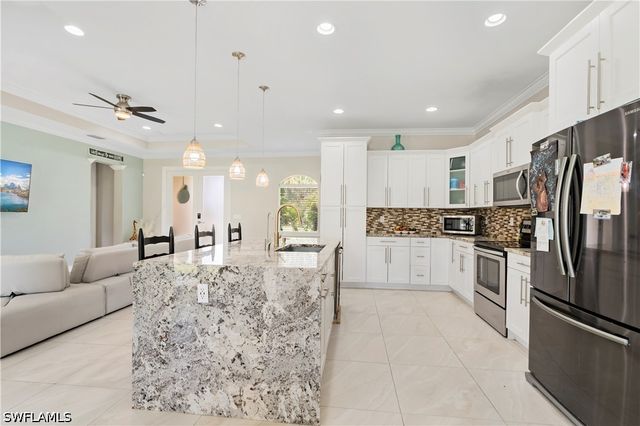 2990 2nd AVE SE, Naples, FL 34117