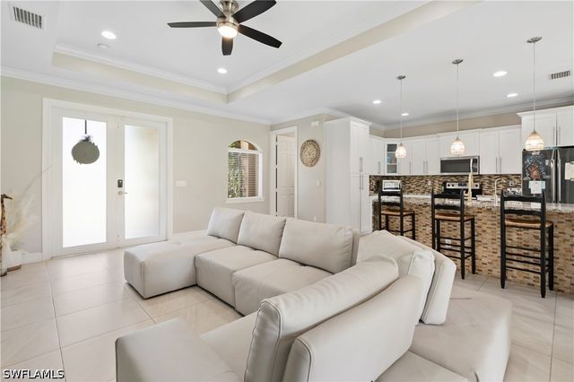 2990 2nd AVE SE, Naples, FL 34117