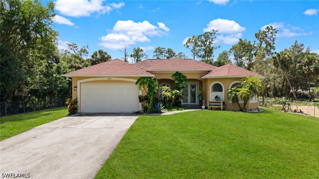 2990 2nd AVE SE, Naples, FL 34117