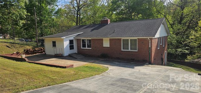 110 Crestwood Drive, Chester, SC 29706