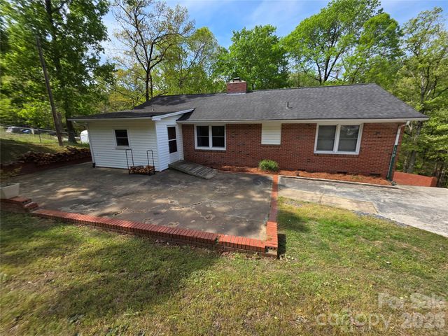 110 Crestwood Drive, Chester, SC 29706