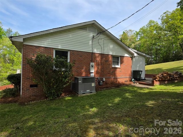 110 Crestwood Drive, Chester, SC 29706