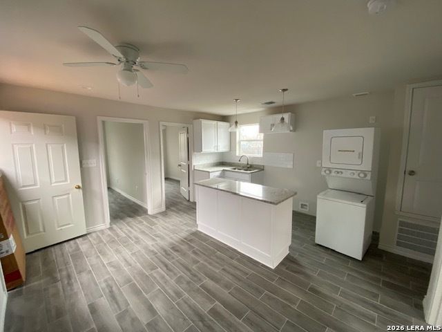 3201 S Laredo, San Antonio, TX 78207