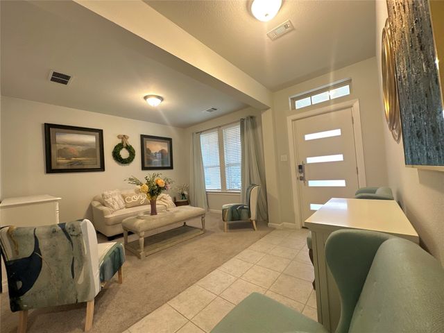 1900 Highlander Court, Fort Worth, TX 76120