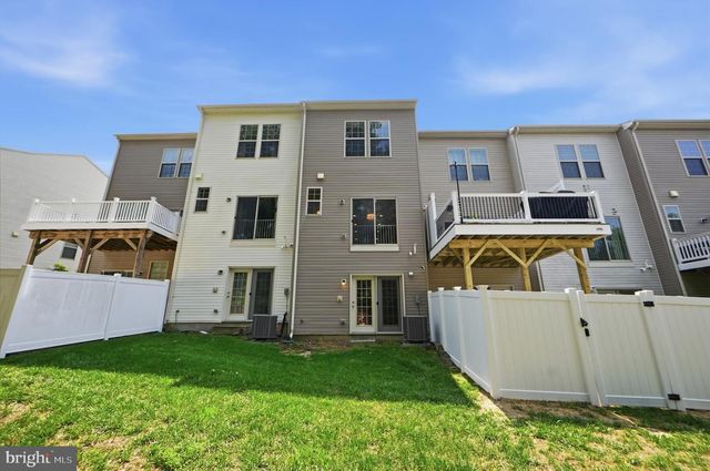 8132 HOLLOW CT, Severn, MD 21144