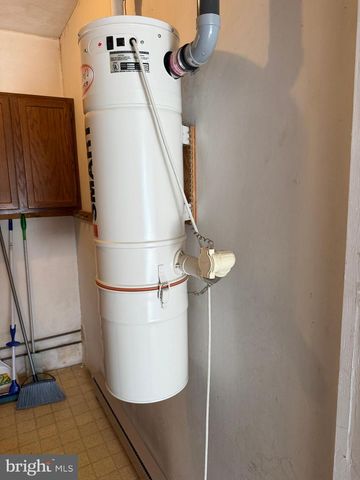 1578 BALTIMORE RD, Dillsburg, PA 17019