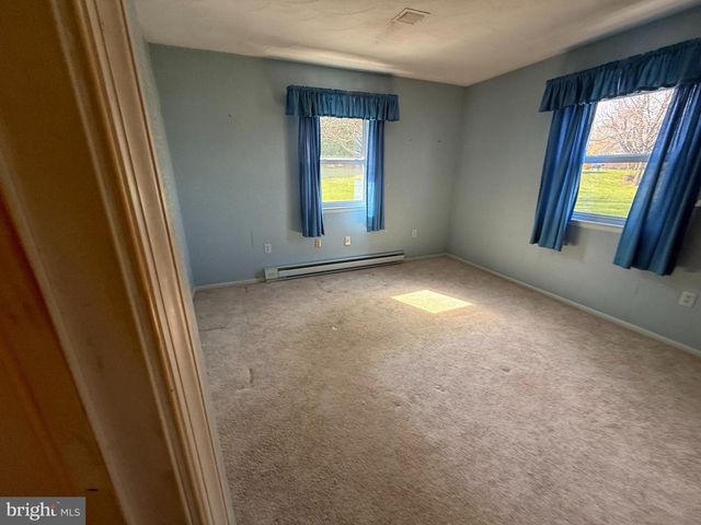 1578 BALTIMORE RD, Dillsburg, PA 17019