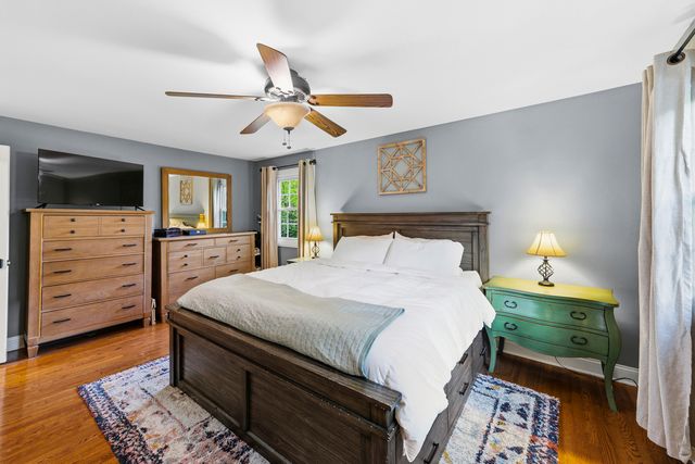 756 OAKWOOD Drive, Frankfort, IL 60423
