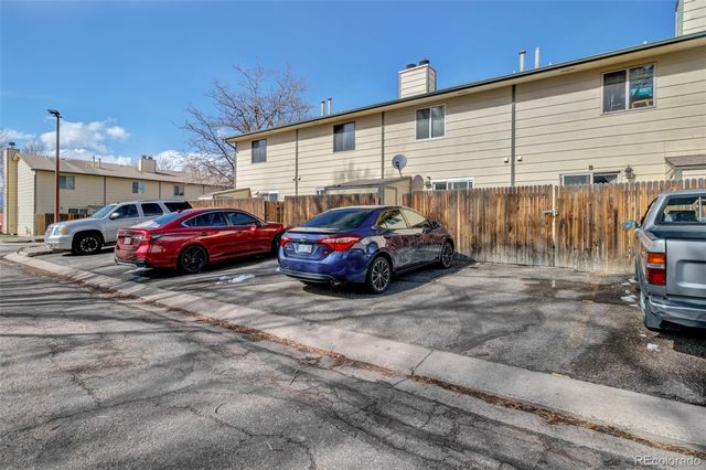 40 Murray Heights Drive, Colorado Springs, CO 80916