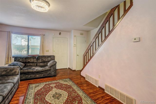 40 Murray Heights Drive, Colorado Springs, CO 80916