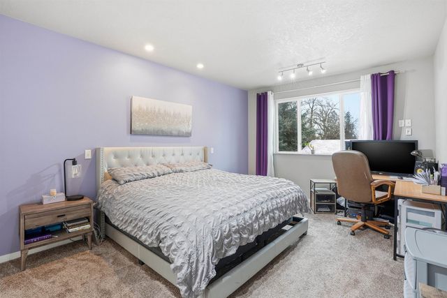 2919 E 12th Ave, Spokane, WA 99202