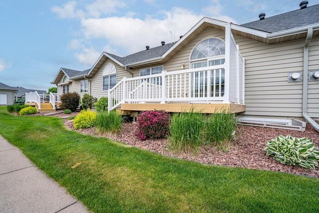 4293 Mill Ridge Circle, Eau Claire, WI 54703