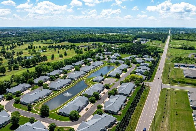 4293 Mill Ridge Circle, Eau Claire, WI 54703