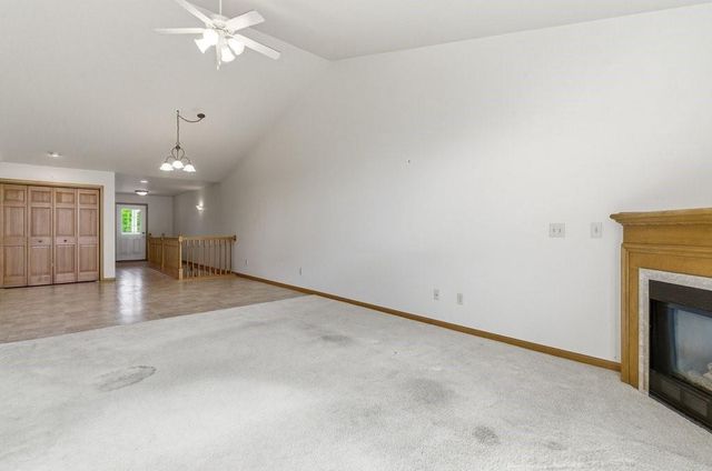 4293 Mill Ridge Circle, Eau Claire, WI 54703