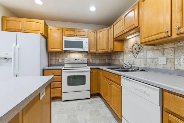 4293 Mill Ridge Circle, Eau Claire, WI 54703
