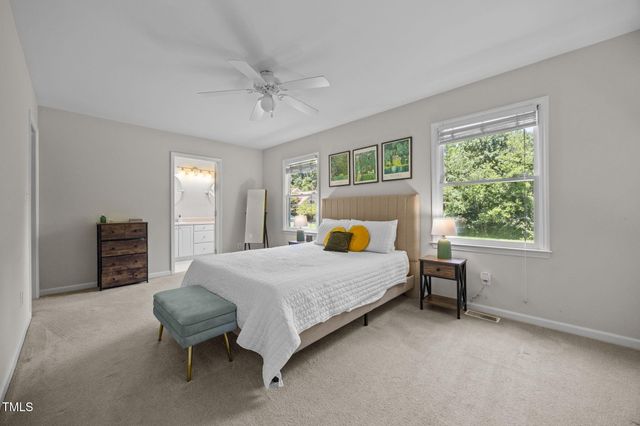 305 Mcgregor Drive Unit B, Chapel Hill, NC 27514