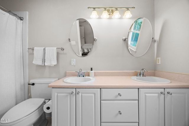 305 Mcgregor Drive Unit B, Chapel Hill, NC 27514