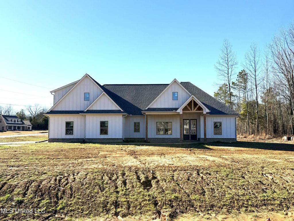 4677 Taylor Trail, Hernando, MS 38632