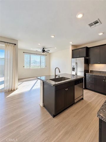 16502 Casa Grande 352, Fontana, CA 92336