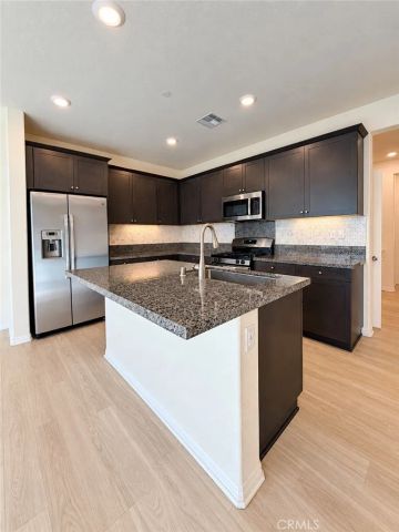 16502 Casa Grande 352, Fontana, CA 92336