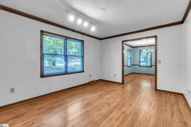 222 Hunters Woods, Simpsonville, SC 29680