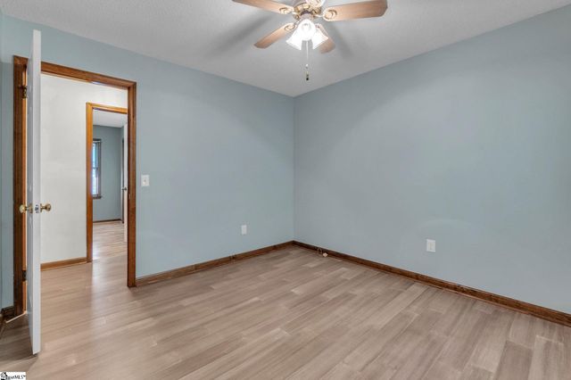 222 Hunters Woods, Simpsonville, SC 29680