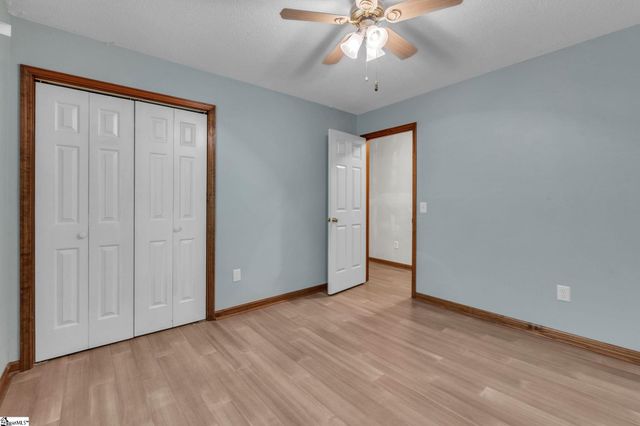 222 Hunters Woods, Simpsonville, SC 29680