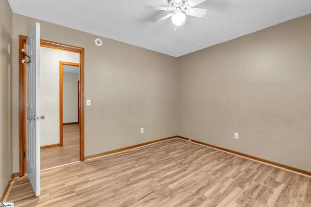 222 Hunters Woods, Simpsonville, SC 29680
