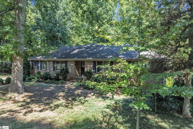 222 Hunters Woods, Simpsonville, SC 29680
