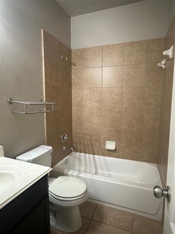 2570 Riverway Drive, Conroe, TX 77304