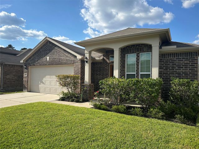 2570 Riverway Drive, Conroe, TX 77304