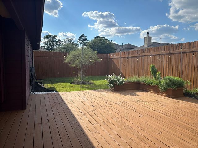 2570 Riverway Drive, Conroe, TX 77304