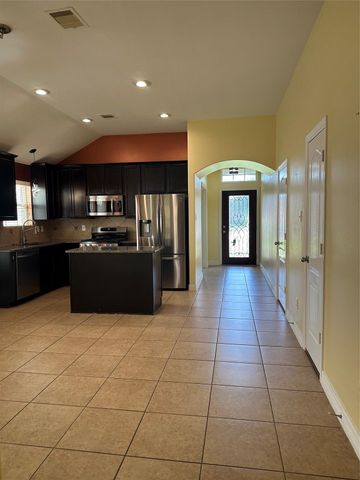 2570 Riverway Drive, Conroe, TX 77304