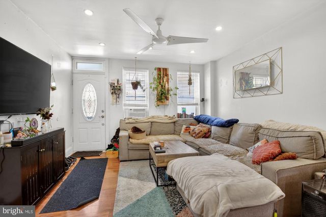 2443 AMBER ST, Philadelphia, PA 19125