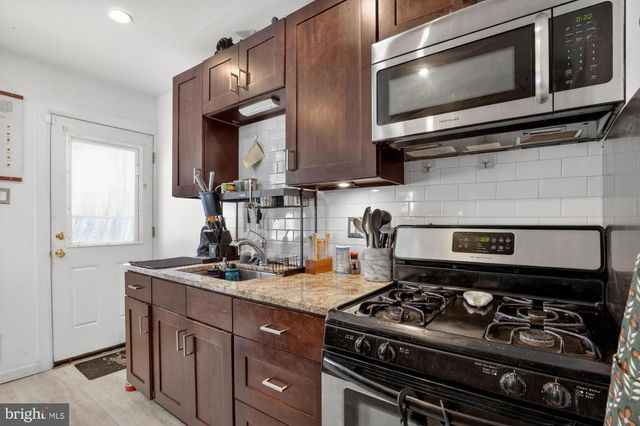 2443 AMBER ST, Philadelphia, PA 19125