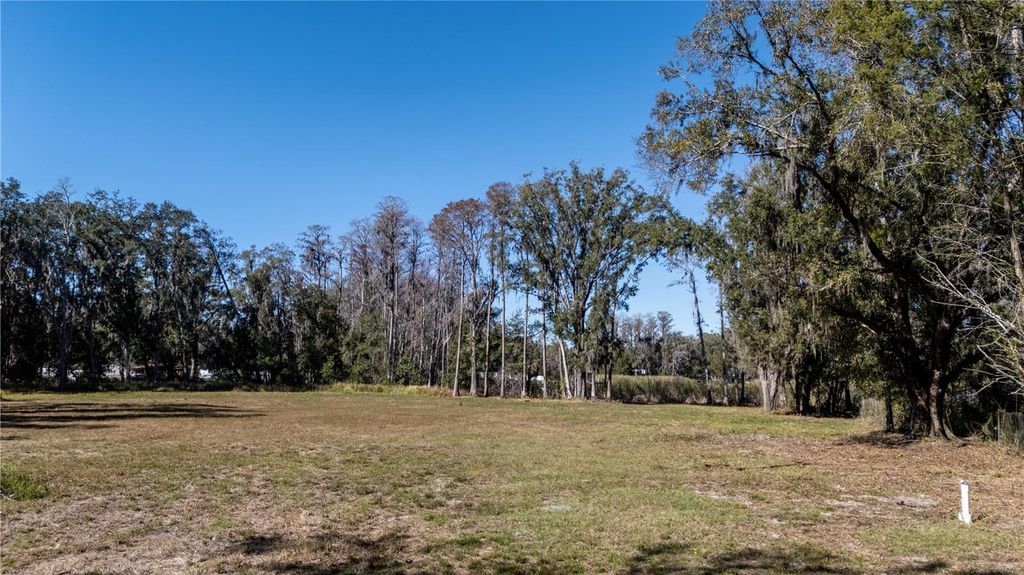 Image 16 of property listing at 4539 COBB ROAD, Land O Lakes, FL 34638