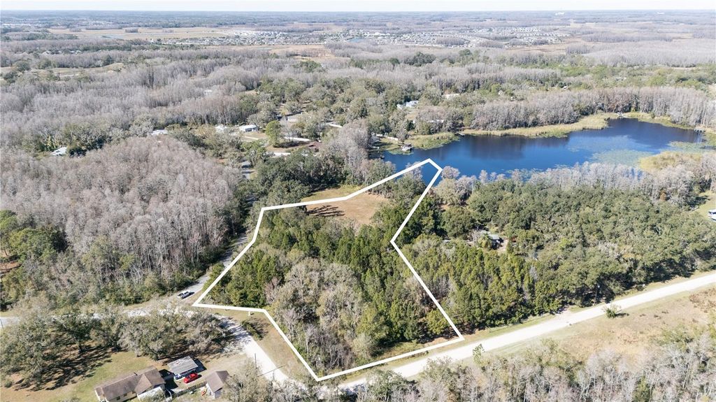 Image 9 of property listing at 4539 COBB ROAD, Land O Lakes, FL 34638
