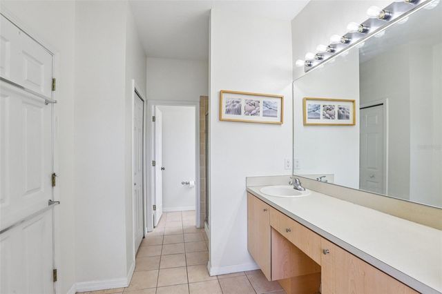 11438 LAUREL BROOK COURT, Riverview, FL 33569